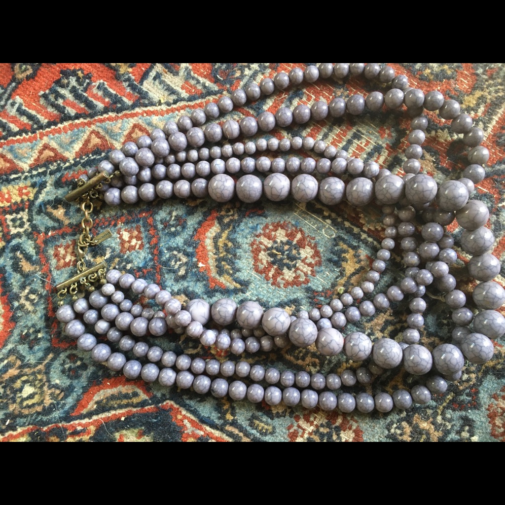 Necklace Beads Bloomingdales 30$